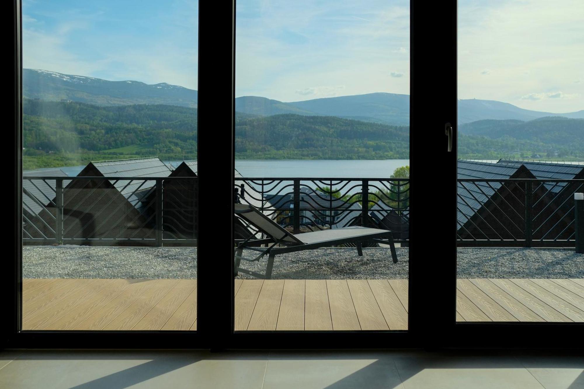 Wille W Lake Hill Karkonosze Resort & Spa Sosnówka Buitenkant foto