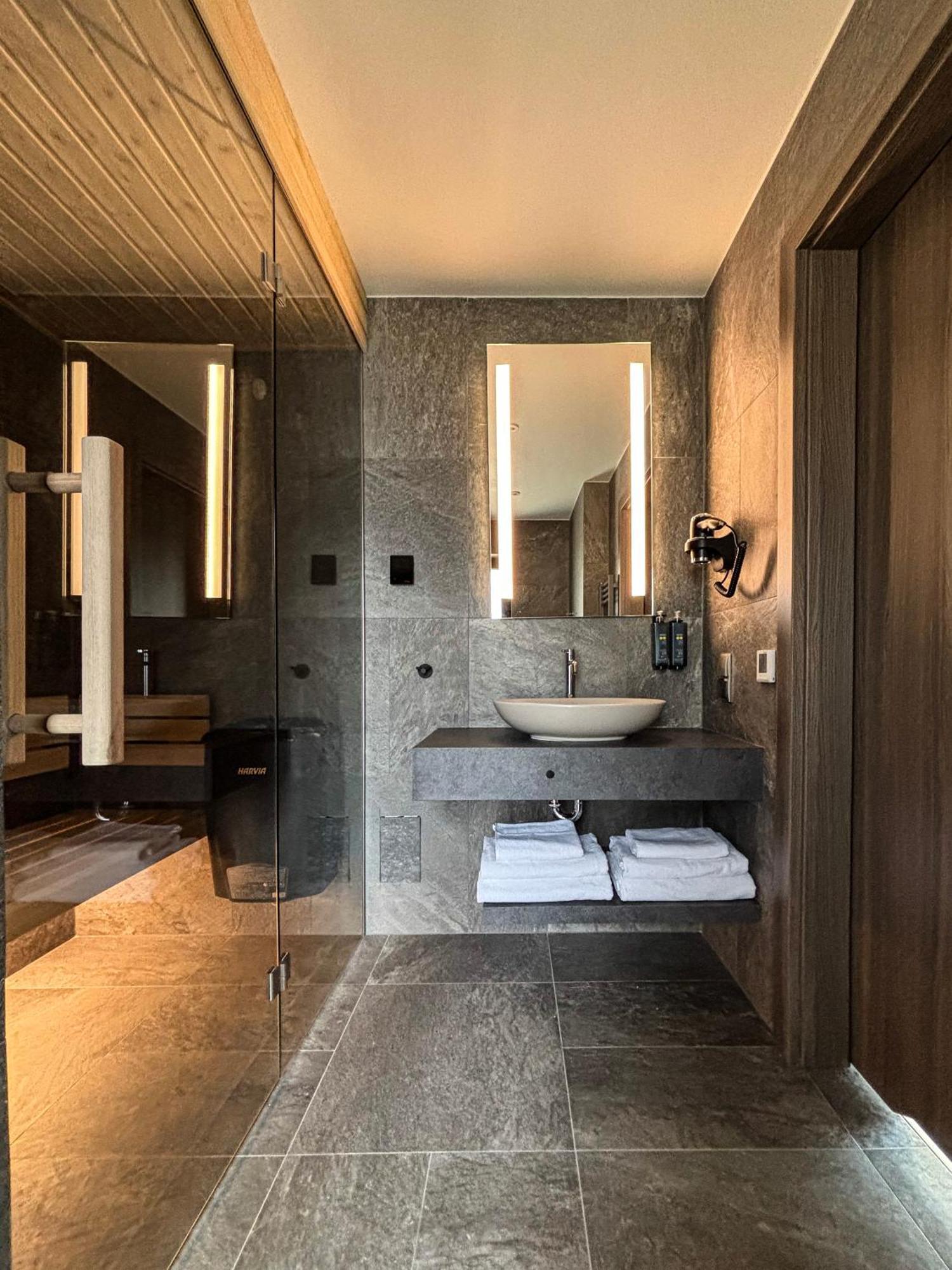 Wille W Lake Hill Karkonosze Resort & Spa Sosnówka Buitenkant foto